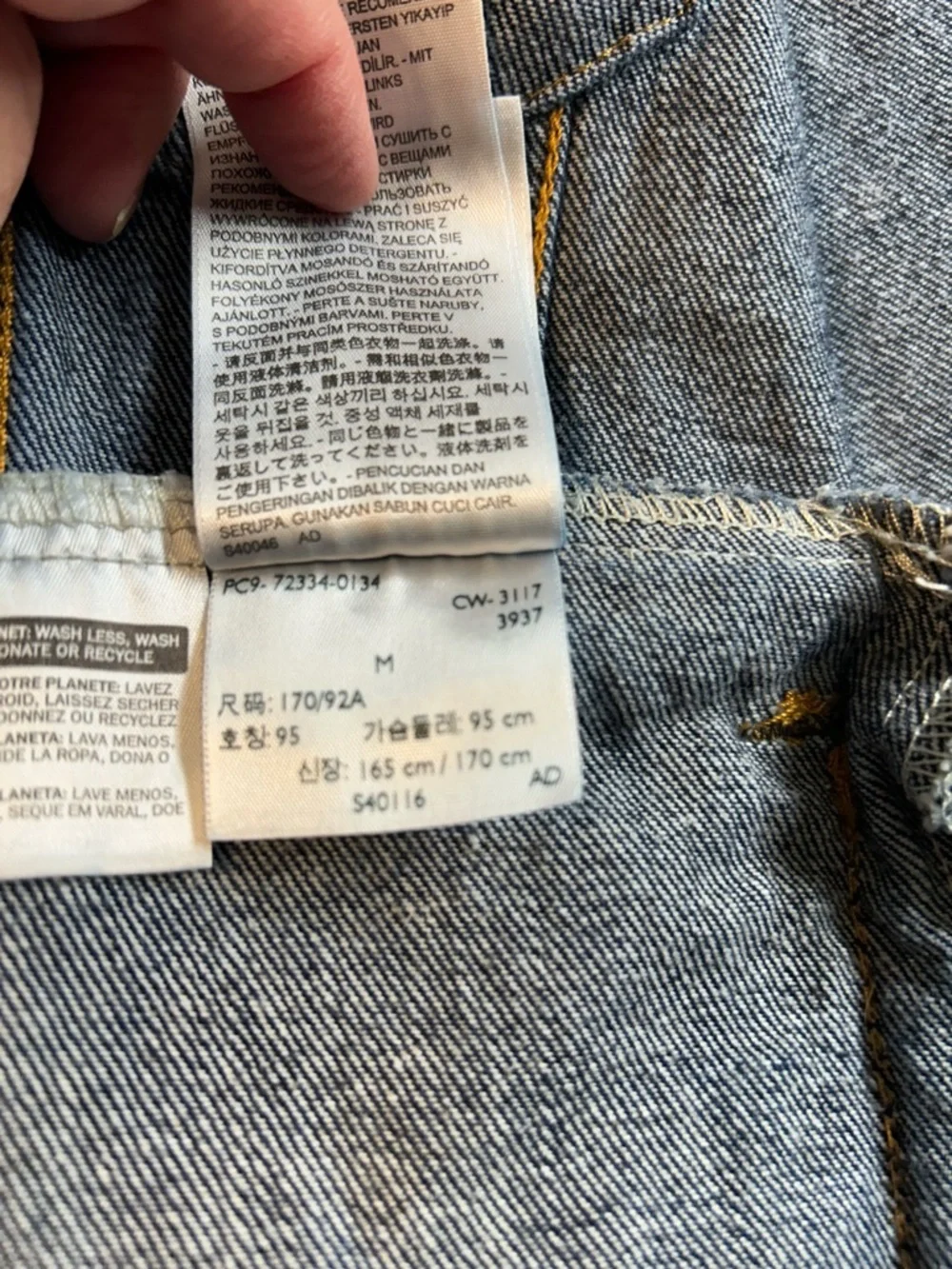 Levi's Indigo Blue Denim Original Jean Jacket - Picture 7 of 12